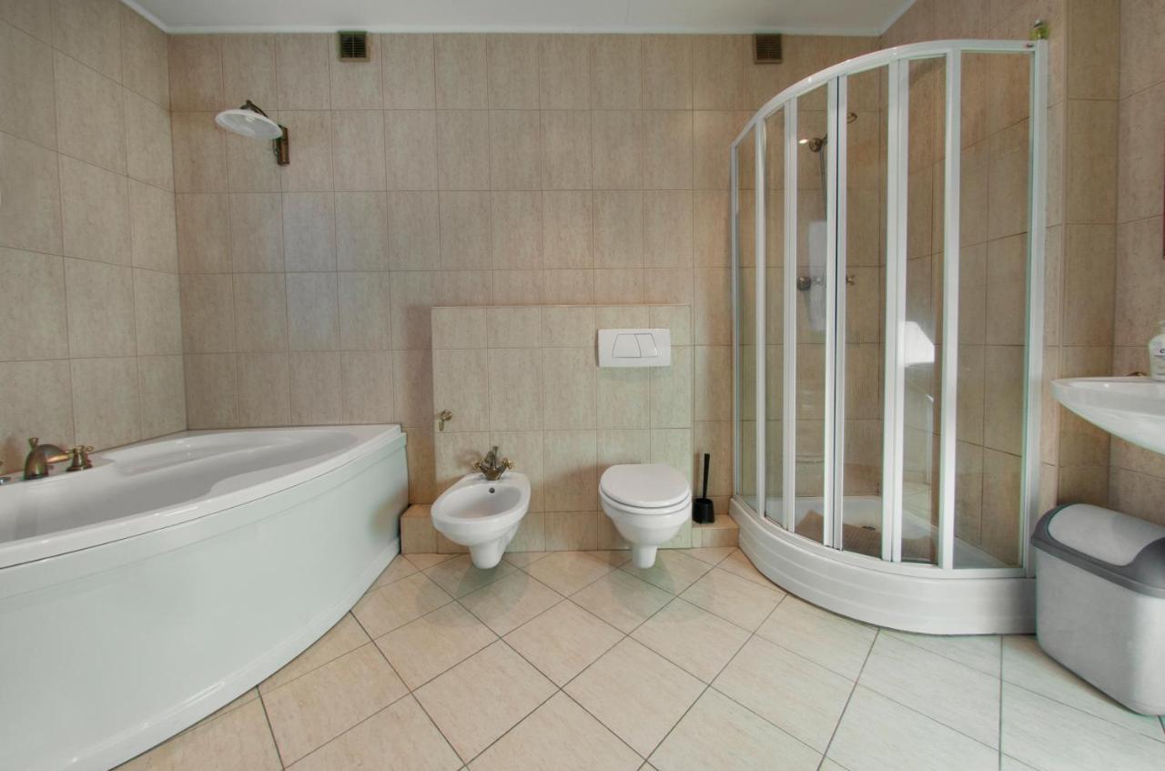 Wilanowska Hostel Varşova Dış mekan fotoğraf